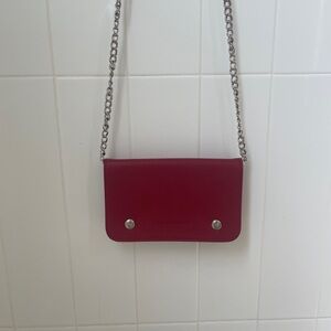 Elegant Red Longchamp Le Foulonne Wallet on Chain